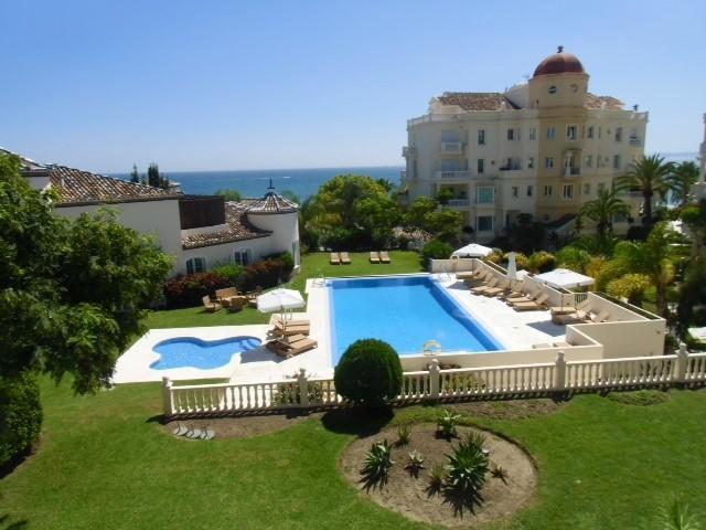 Las Dunas Suites & Apartments Estepona Zewnętrze zdjęcie